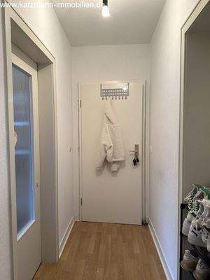 OG/WuG - Wohnung 1 / Eingangsdiele