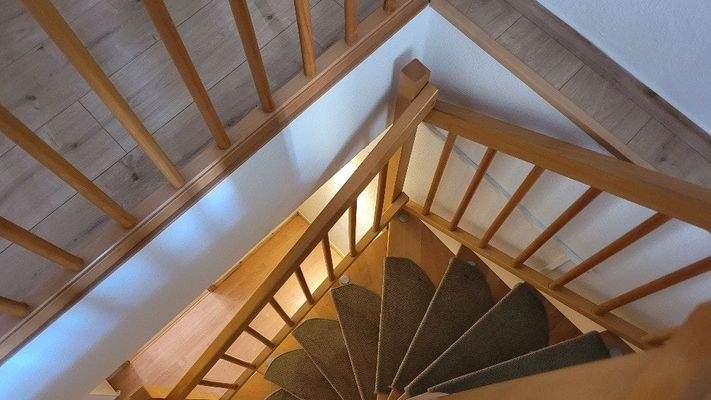 Wendeltreppe zum OG
