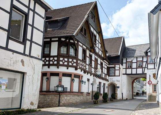 Aussenansicht Ahrstrasse.jpg