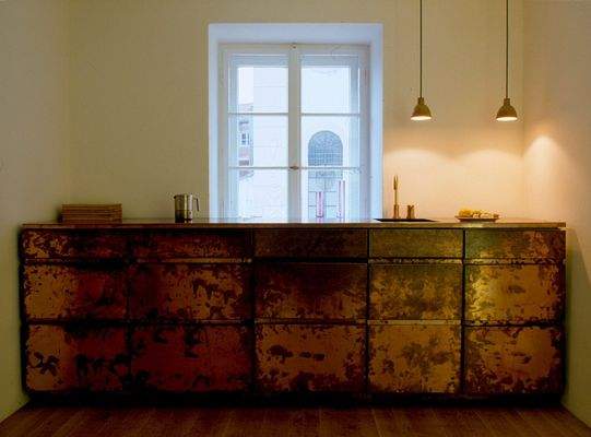 Designer-Küche, Fronten aus Kupfer (tecu bronze)
