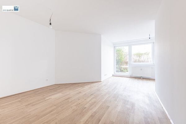 Wohn- / Esszimmer (ca. 22,70 qm)