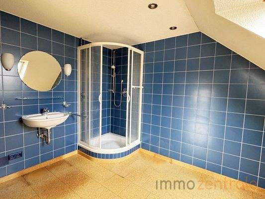 C28328F3-D4C9-466C-8AAE-4EBCD9F5246A_1_105_c