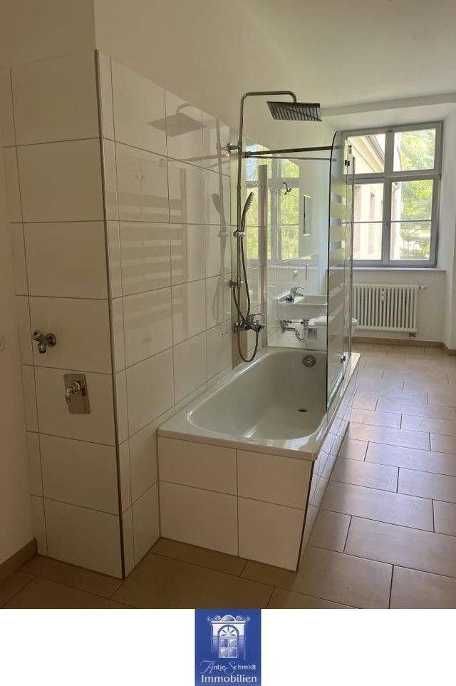 Perfekte Familienwohnung im charmanten Schloss Zehista! - Photo 2