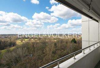 EV - Loggia mit Weitblick