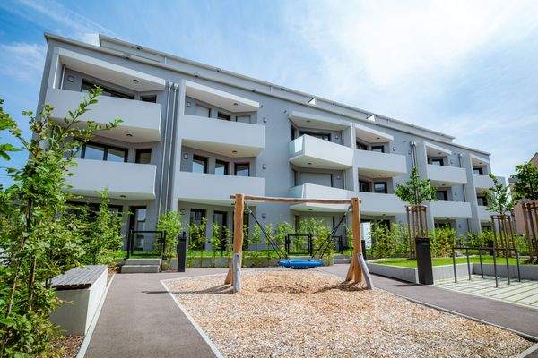 06_Rückansicht auf Haus AB_ZGS.jpg