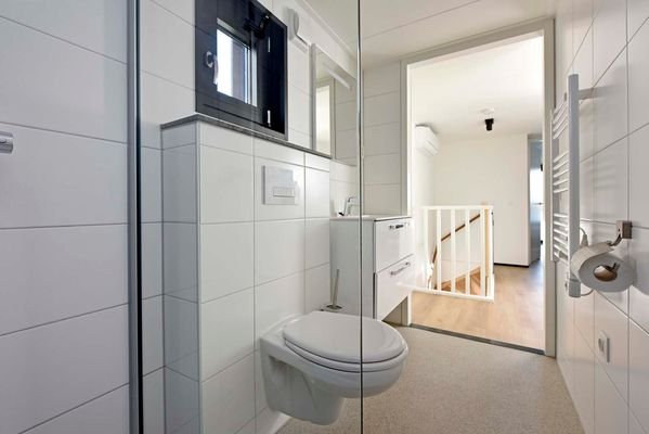 ferienhaus-kaufen-am-Wasser-brielle-005