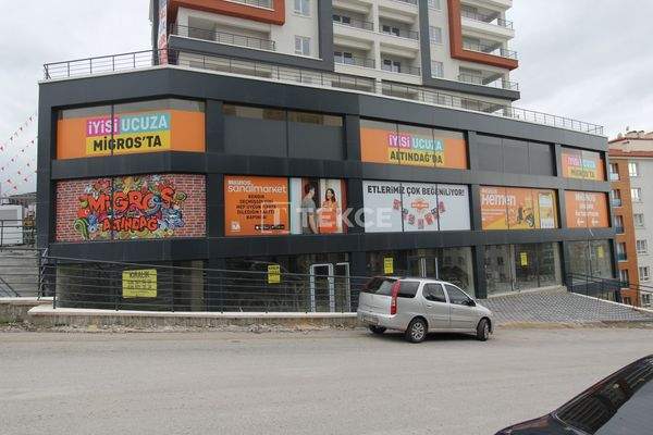 Shops with Tenant on the Main Street in Altındağ Ankara