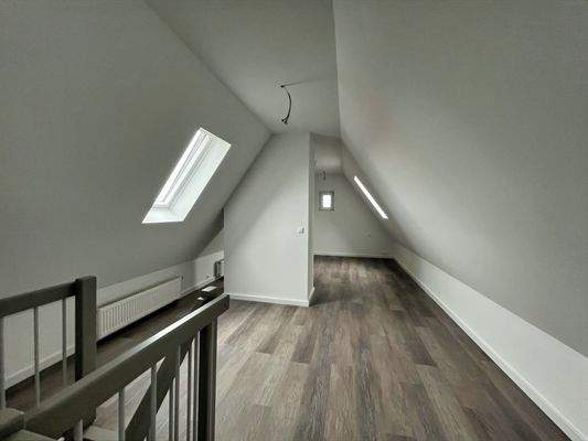 Schlafzimmer 2 (Spitzboden)