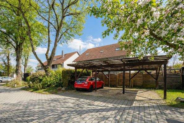 Carport (Mittlerer Stellplatz)
