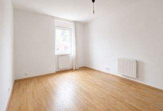 Schlafzimmer EG KI unterstützt