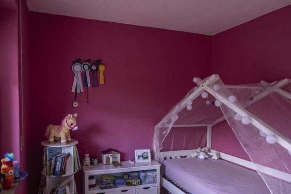 Kinderzimmer oder Büro ELW im KG