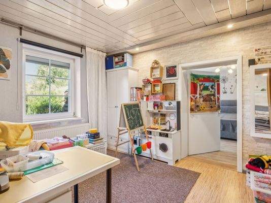 Durchgang - Wohnung 1 EG