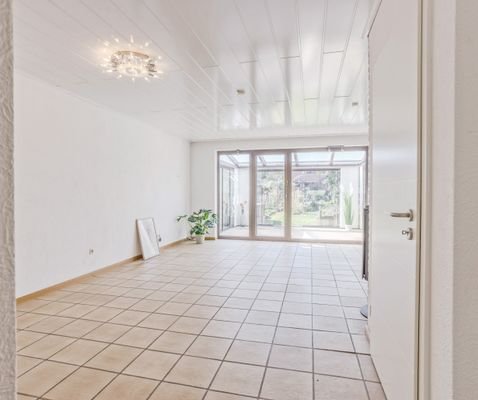 Wohnzimmer Seite hell.jpg