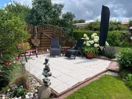 geschützte Sonnenterrasse