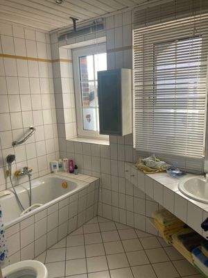 Badezimmer 2 im I.OG 
