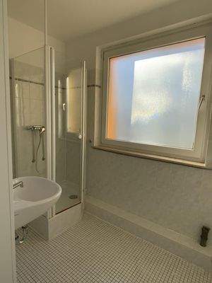 5E59C9BB-F246-4CC0-A6AC-84181E85768B