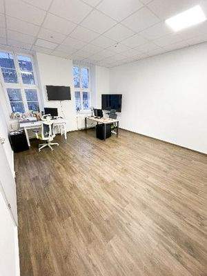 Vollausgestattetes Einzelbüro