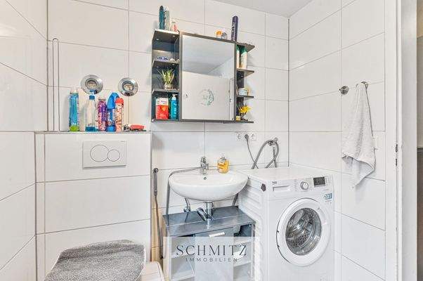 Badezimmer Wohnung 3 (OG)