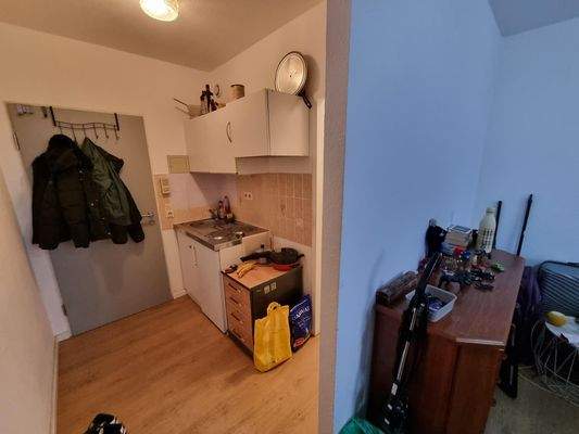 Kompakte moderne Küche