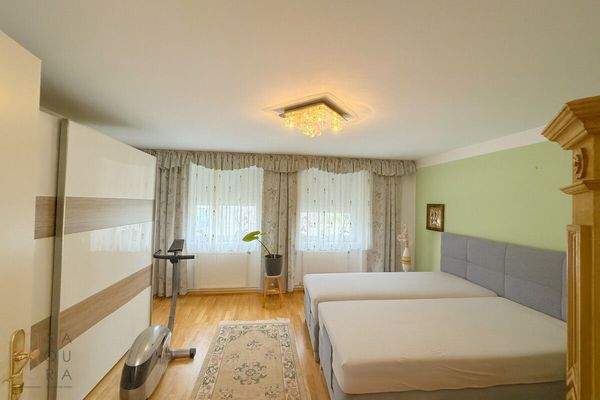 Image Sep 4, 2025, 03_12_56 PM