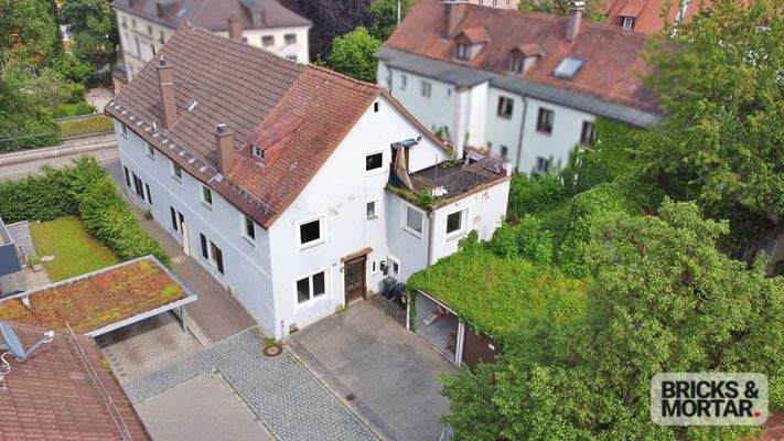 Außensicht Haupteingang