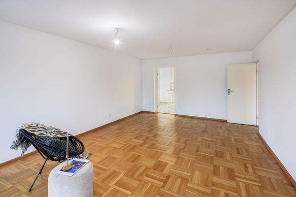 Hell und Großzügig