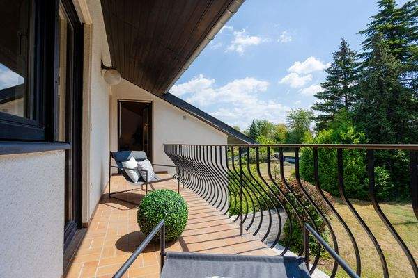 Balkon mit Blick ins Grüne