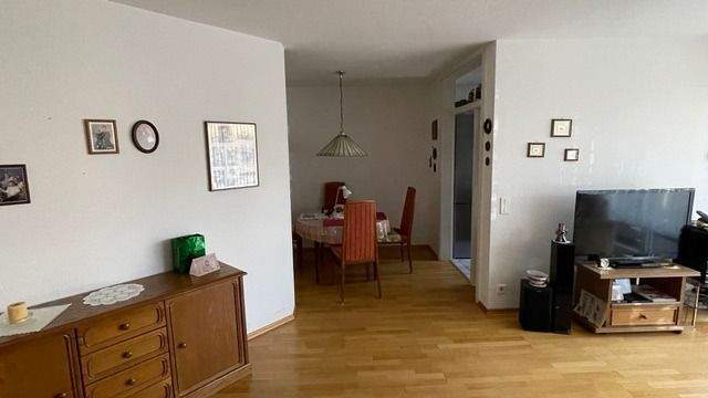 Wohnzimmer_mit Essplatz