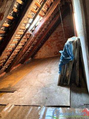 Dachboden-Möglichkeit zum Ausbau