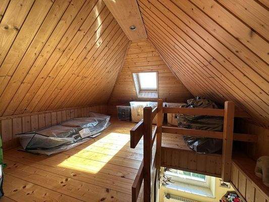 ausgebauter Sitzboden