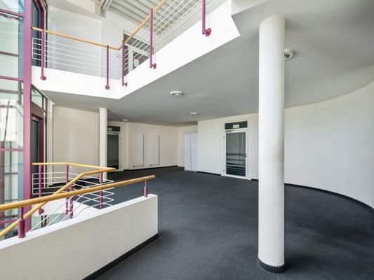 Treppenhaus Bild 2