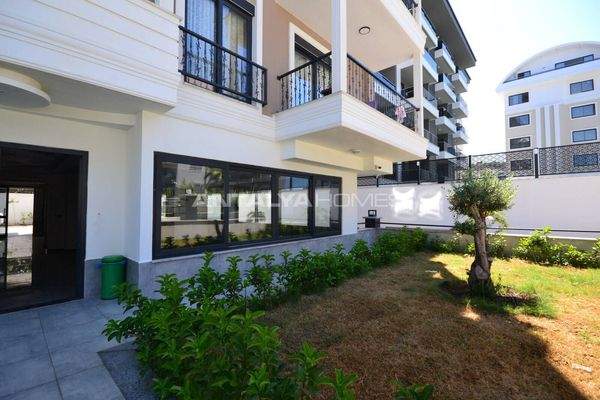 Real Estate Near the Sea in a Complex with Rich Facilities in Alanya