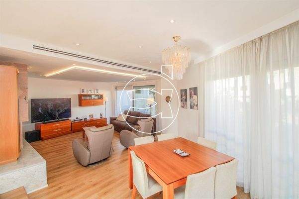 Hervorragendes Objekt