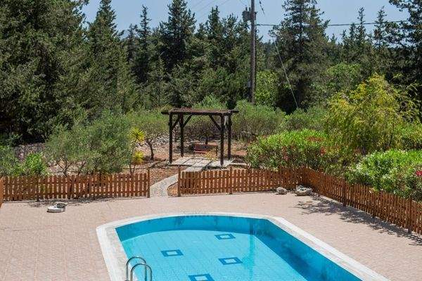 Kreta, Gavalochori: Ruhige traditionelle Villa, bezugsfertig, zu verkaufen