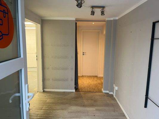 Ausseneingang zum Flur