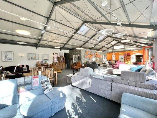 Die Ausstellungshalle von innen