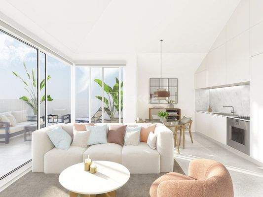 Urban Center Properties with Large Terraces in Fuengirola Spain