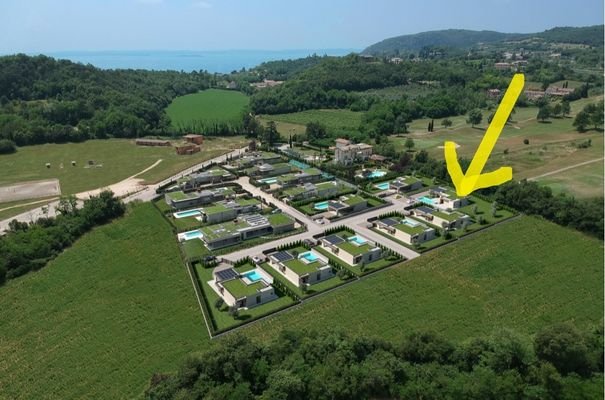 Grundstück 1400m².jpg