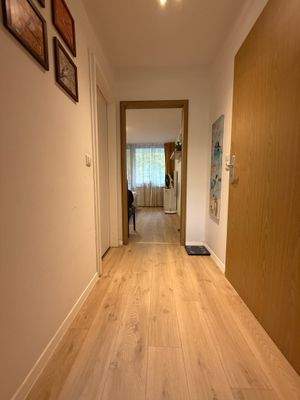 Flur ins Schlafzimmer/Kinderzimmer