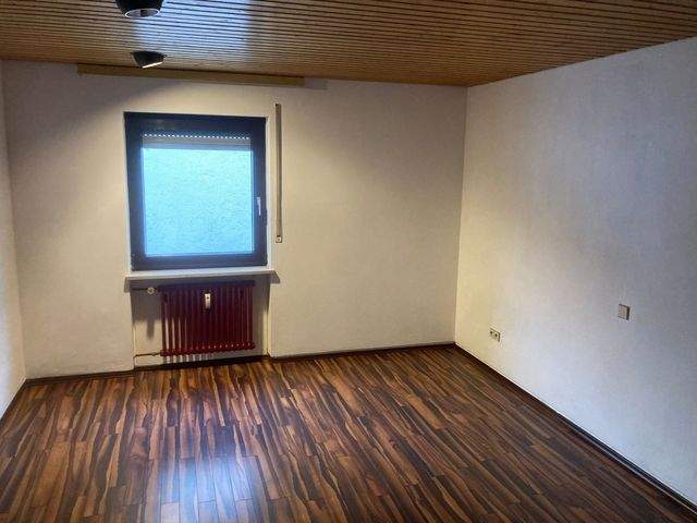 Viel Platz für die Familie – großzügige 4-Raum-Wohnung auf zwei Etagen zum attraktiven Mietpreis! - Foto 1