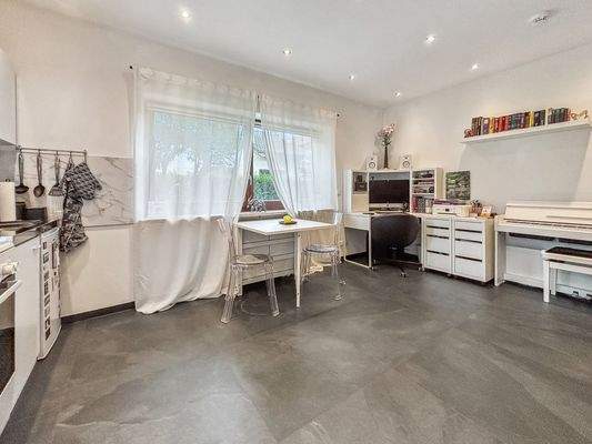 EG -Whg. 1 - Küche und Bad_1