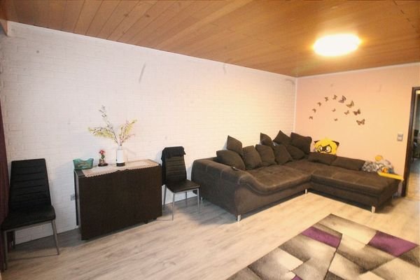 Helles Wohnzimmer