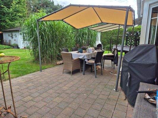 Terrasse mit Blick in den Tangstedter Forst