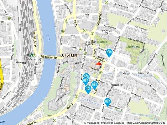 Arkadenplatz im Herzen Kufsteins