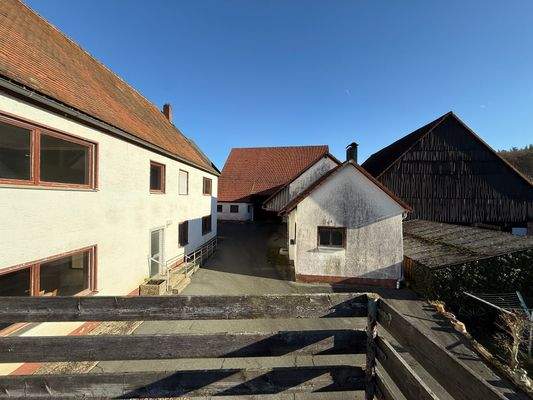 Wohnhaus, Schlachthaus und Scheune