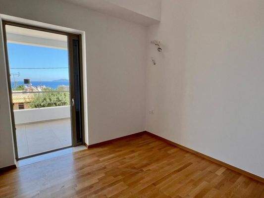 Kreta, Ammoudara: Reihenhaus mit Meerblick bei Agios Nikolaos zu verkaufen