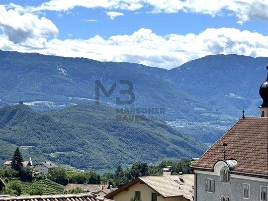 Aussicht Richtung Kalterersee - vista direzione Lago di Caldaro