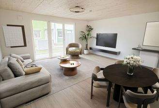 Moderner Wohn- Essbereich