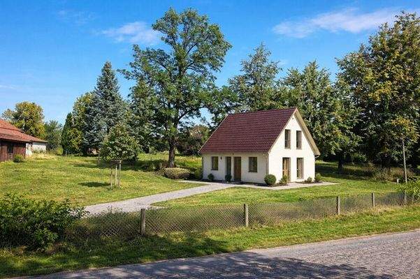 „So könnte Ihr zukünftiges Zuhause aussehen – KI-Visualisierung.“