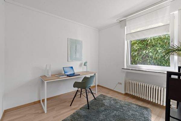Schlafzimmer 5